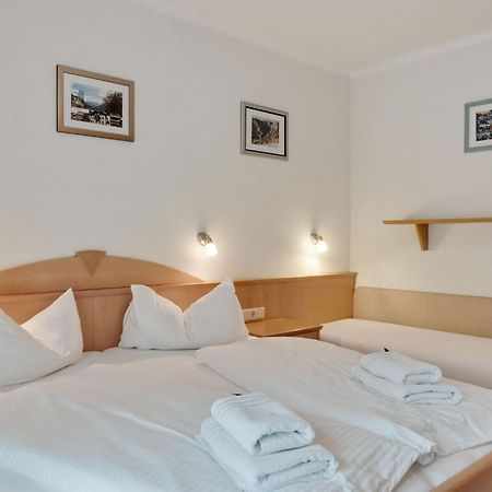 Beautiful Apartment In Zell Am See Near Ski Area ภายนอก รูปภาพ