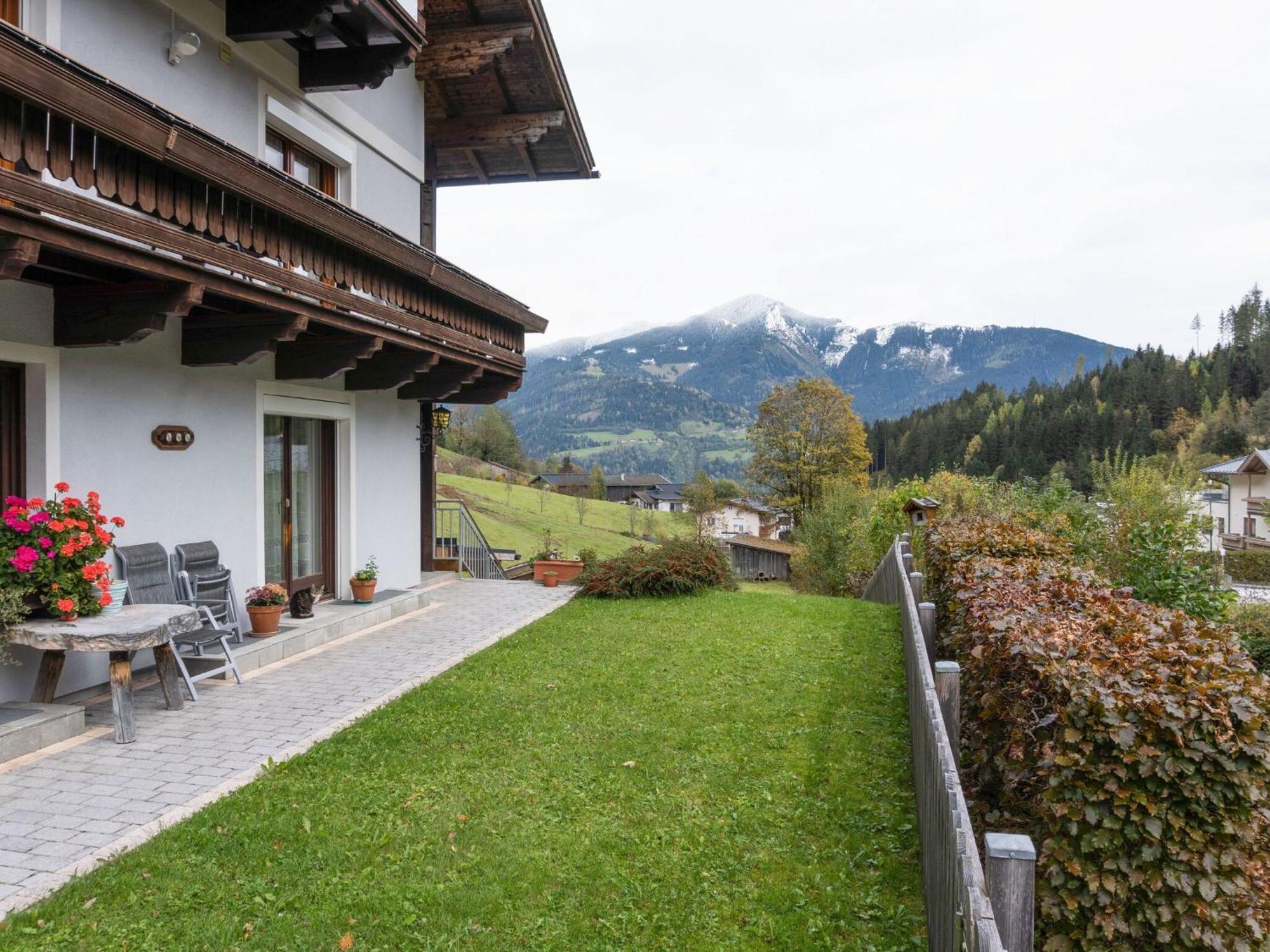 Beautiful Apartment In Zell Am See Near Ski Area ภายนอก รูปภาพ