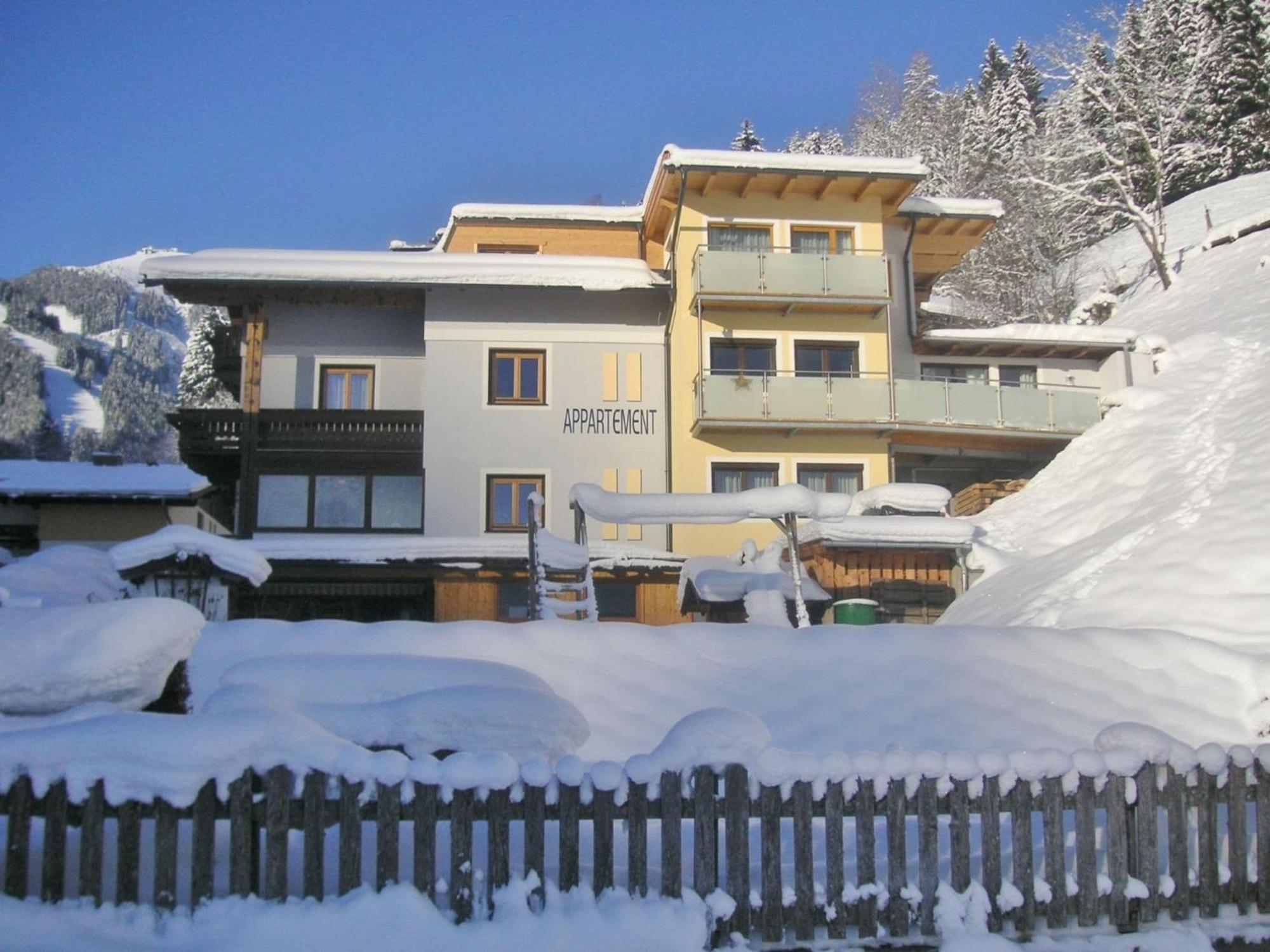 Beautiful Apartment In Zell Am See Near Ski Area ภายนอก รูปภาพ