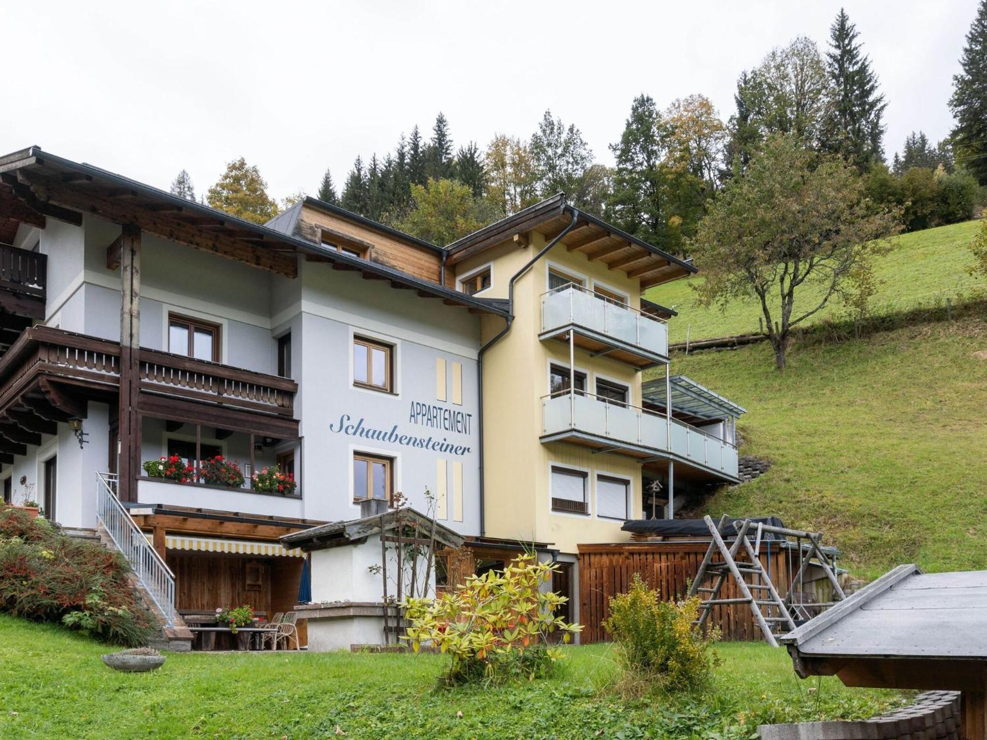 Beautiful Apartment In Zell Am See Near Ski Area ภายนอก รูปภาพ