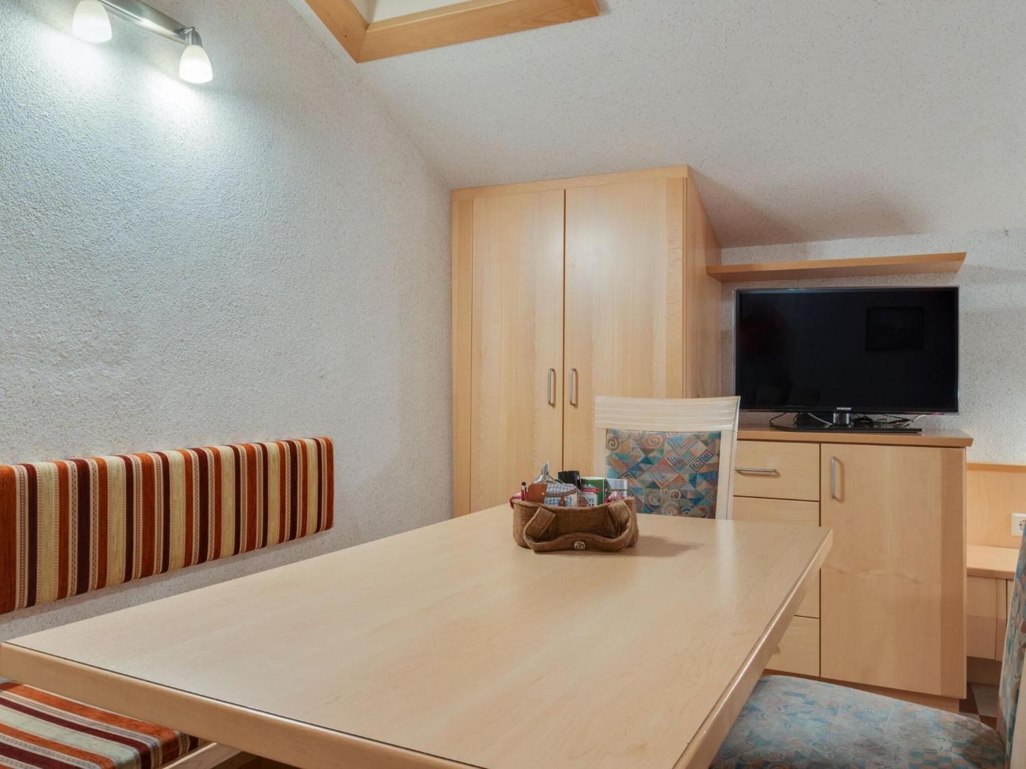 Beautiful Apartment In Zell Am See Near Ski Area ภายนอก รูปภาพ