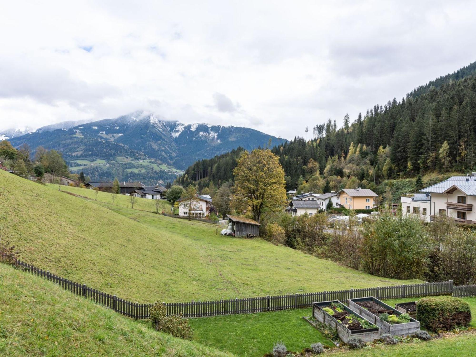 Beautiful Apartment In Zell Am See Near Ski Area ภายนอก รูปภาพ